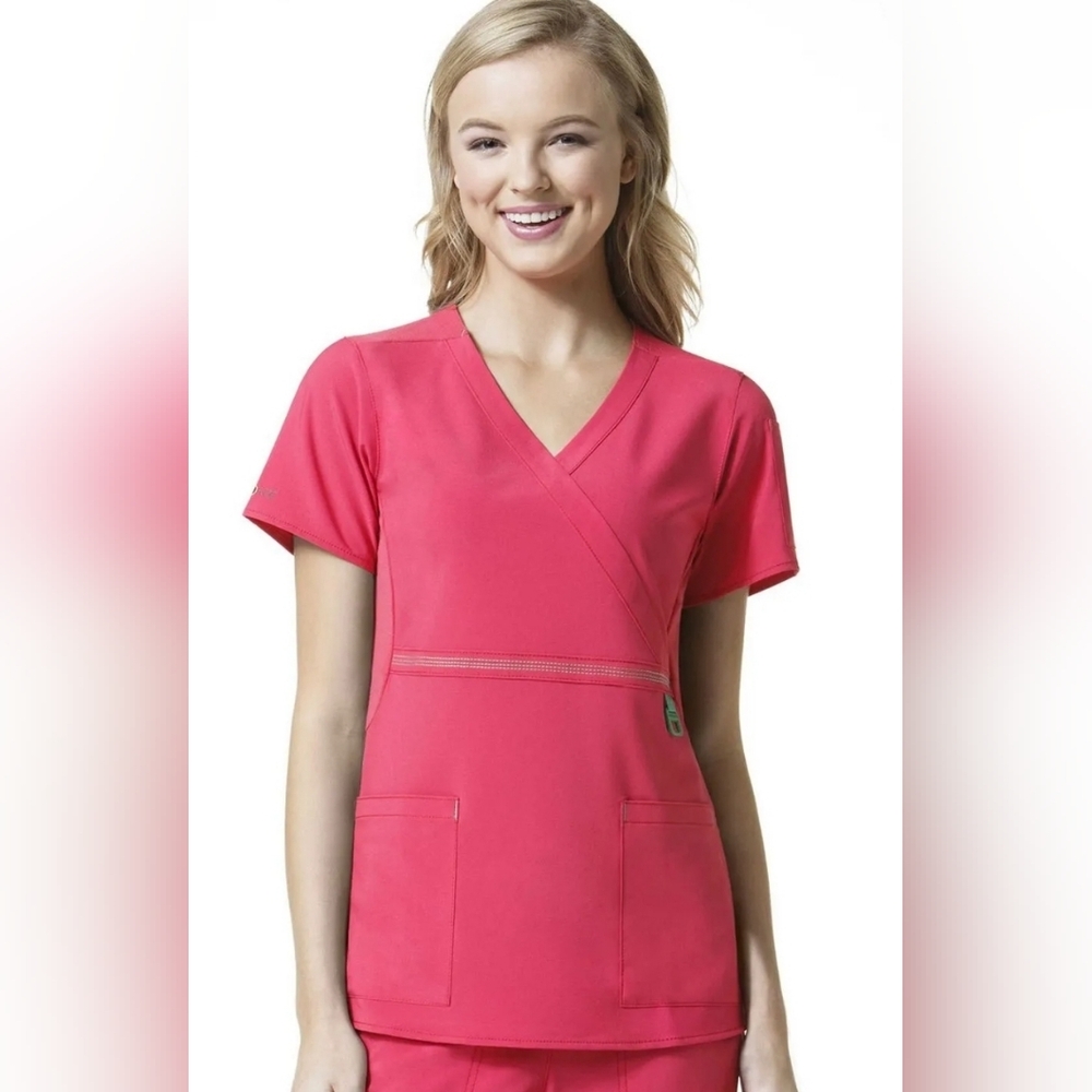 Carhartt Scrub Top Womens Pink/green Size small Like New!